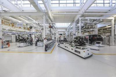 當紅不讓！紅旗工廠探訪紀實 盡享民族工業品牌典范，賦能單位后勤管理服務